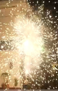 Bon prix 200G Fontaine extérieure Des feux d'artifice pour les consommateurs en ligne